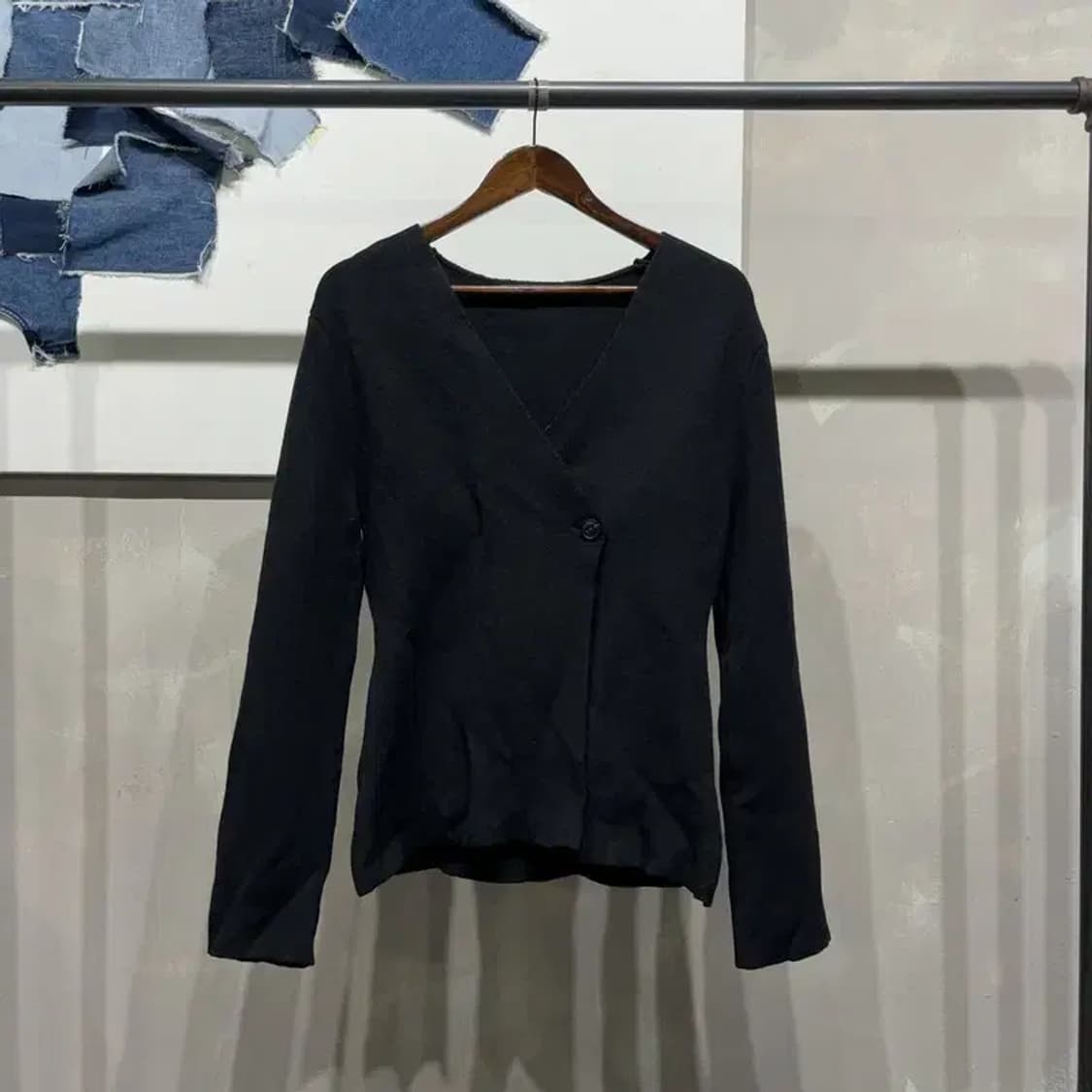 (100) 미쏘 MIXXO 여성 캐주얼 페플럼 니트 가디건 상품이미지1