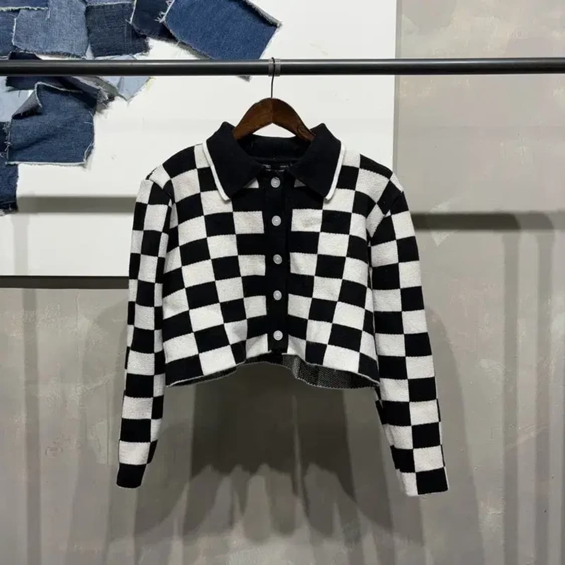 (95) 미쏘 MIXXO 여성 캐주얼 카라 체커보드 크롭 가디건 상품이미지1