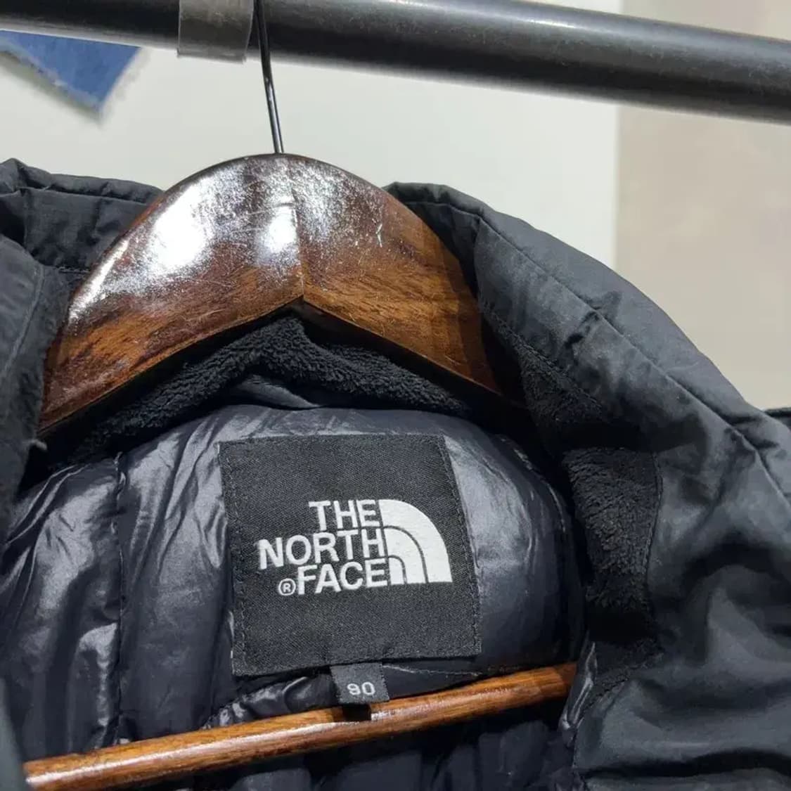 (90) 노스페이스 여성 등산 아웃도어 덕다운 오리털 후드 패딩 상품이미지2