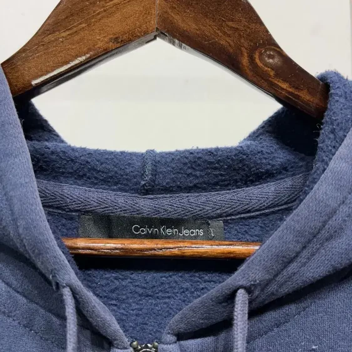 (100) 캘빈클라인 CK 캐주얼 기모 프린팅 네이비 후드집업 자켓 상품이미지2