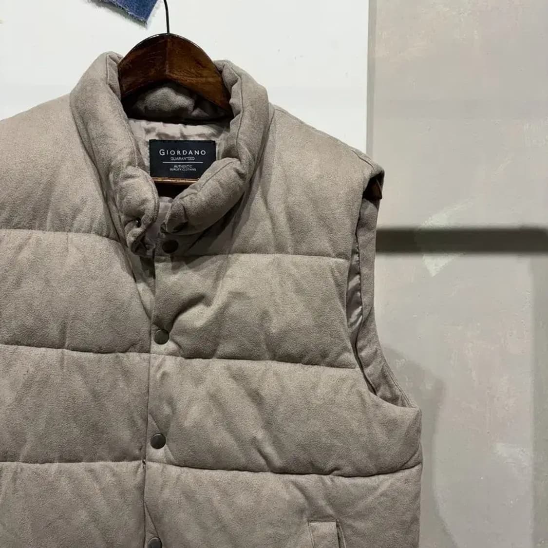 (100) 지오다노 캐주얼 스웨이드 패딩 조끼 상품이미지3