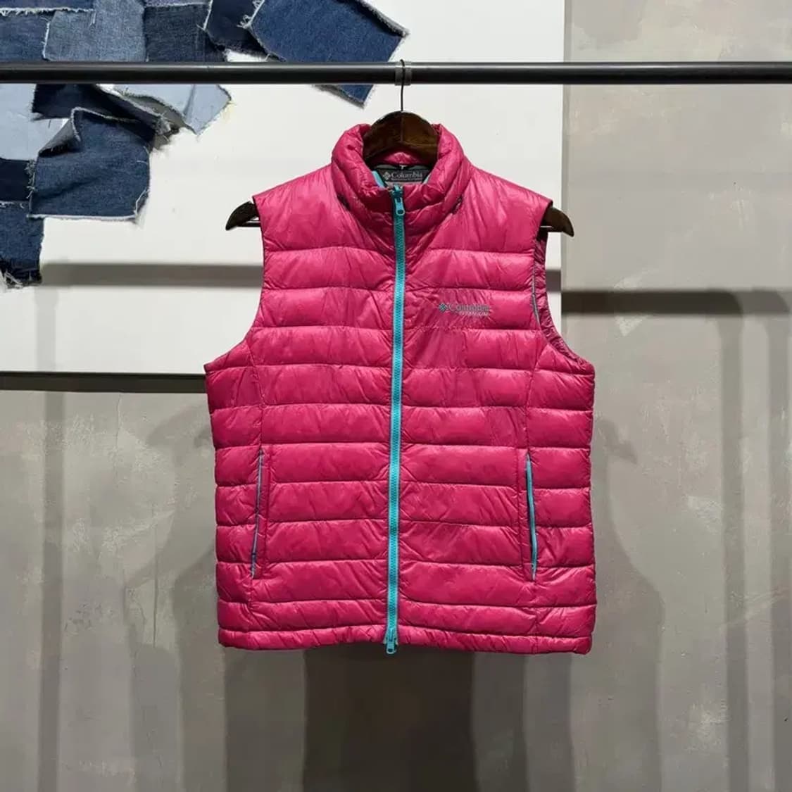(95) 콜롬비아 여성 등산 아웃도어 구스다운 거위털 패딩 조끼 상품이미지1