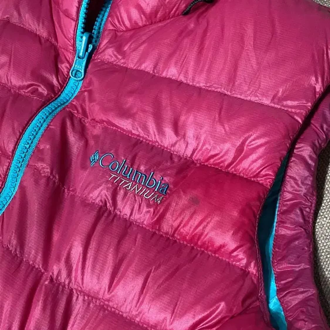 (95) 콜롬비아 여성 등산 아웃도어 구스다운 거위털 패딩 조끼 상품이미지7