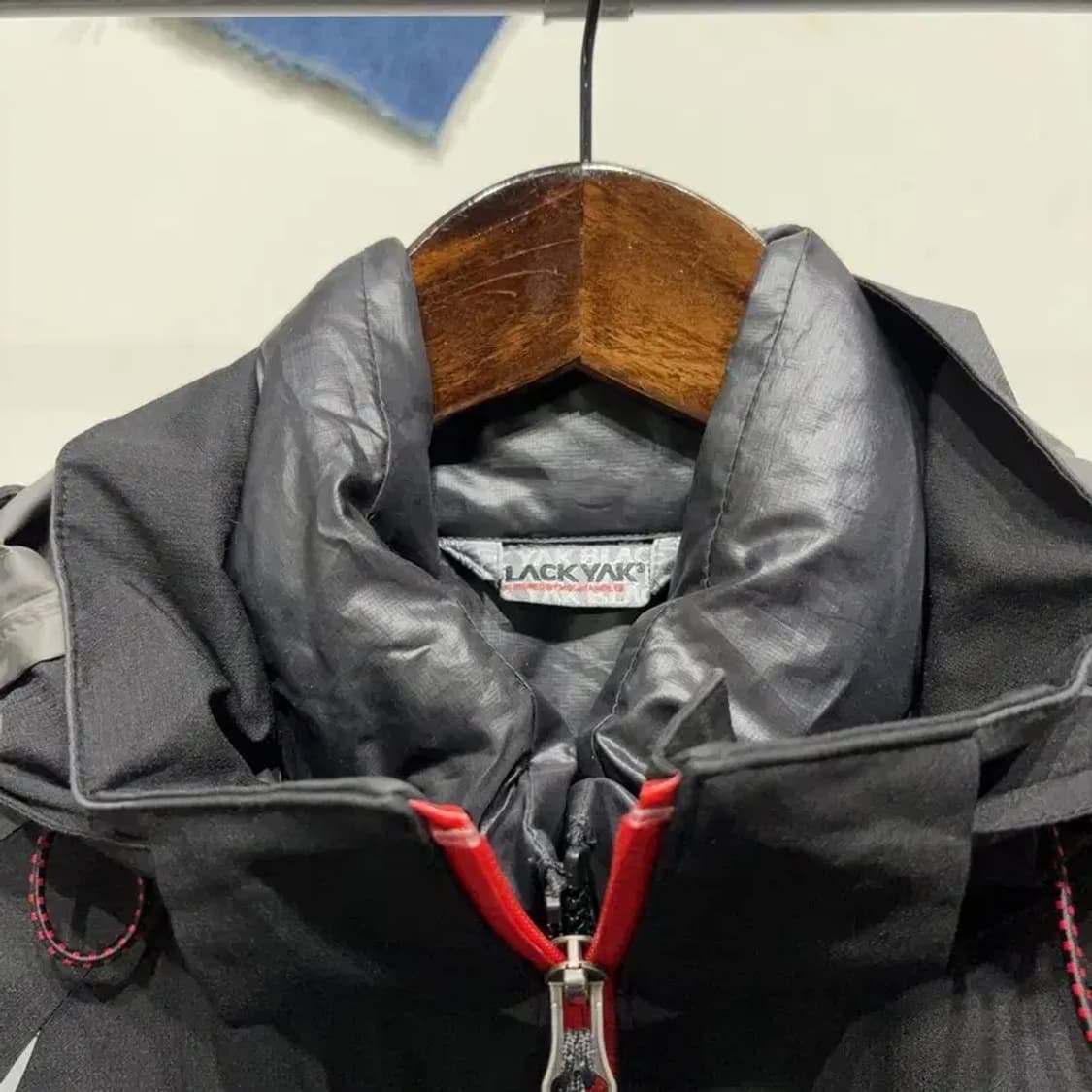 (100) 블랙야크 등산 아웃도어 덕다운 오리털 패딩 바람막이 자켓 상품이미지2