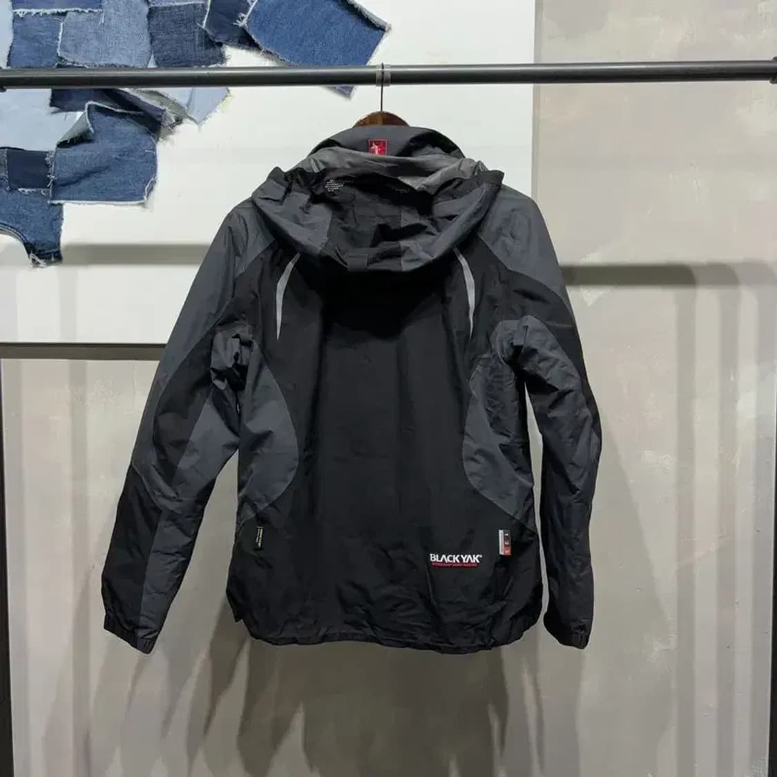 (100) 블랙야크 등산 아웃도어 덕다운 오리털 패딩 바람막이 자켓 상품이미지5