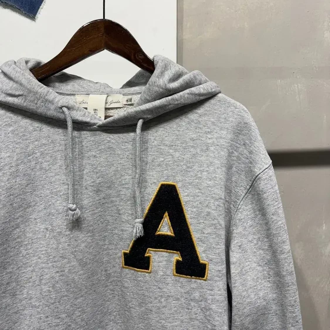 (100) H.M 흐앤므 캐주얼 스트릿 자수 기모 후드티 상품이미지3