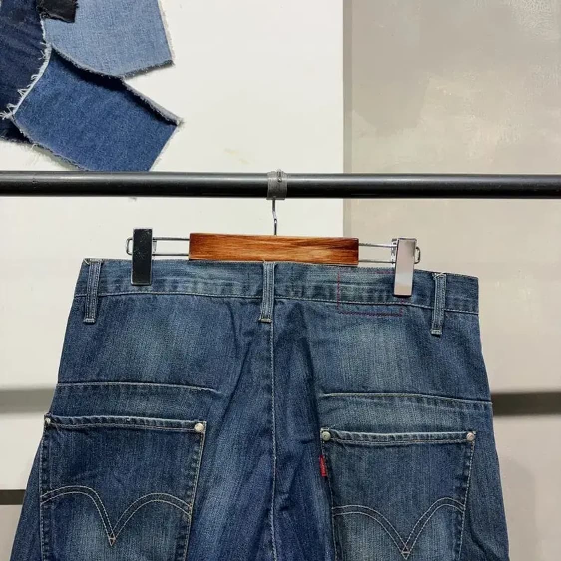 (34인치) 리바이스 엔지니어드진 빈티지 워싱 청바지 데님팬츠 상품이미지4