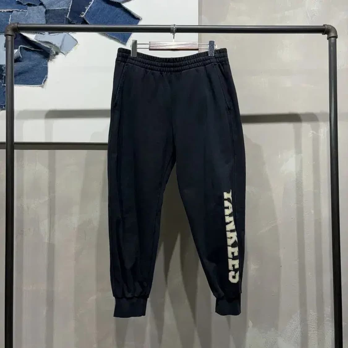 (30~32인치) MLB 뉴욕양키스 캐주얼 프린팅 밴딩 조거팬츠 운동바지 상품이미지1