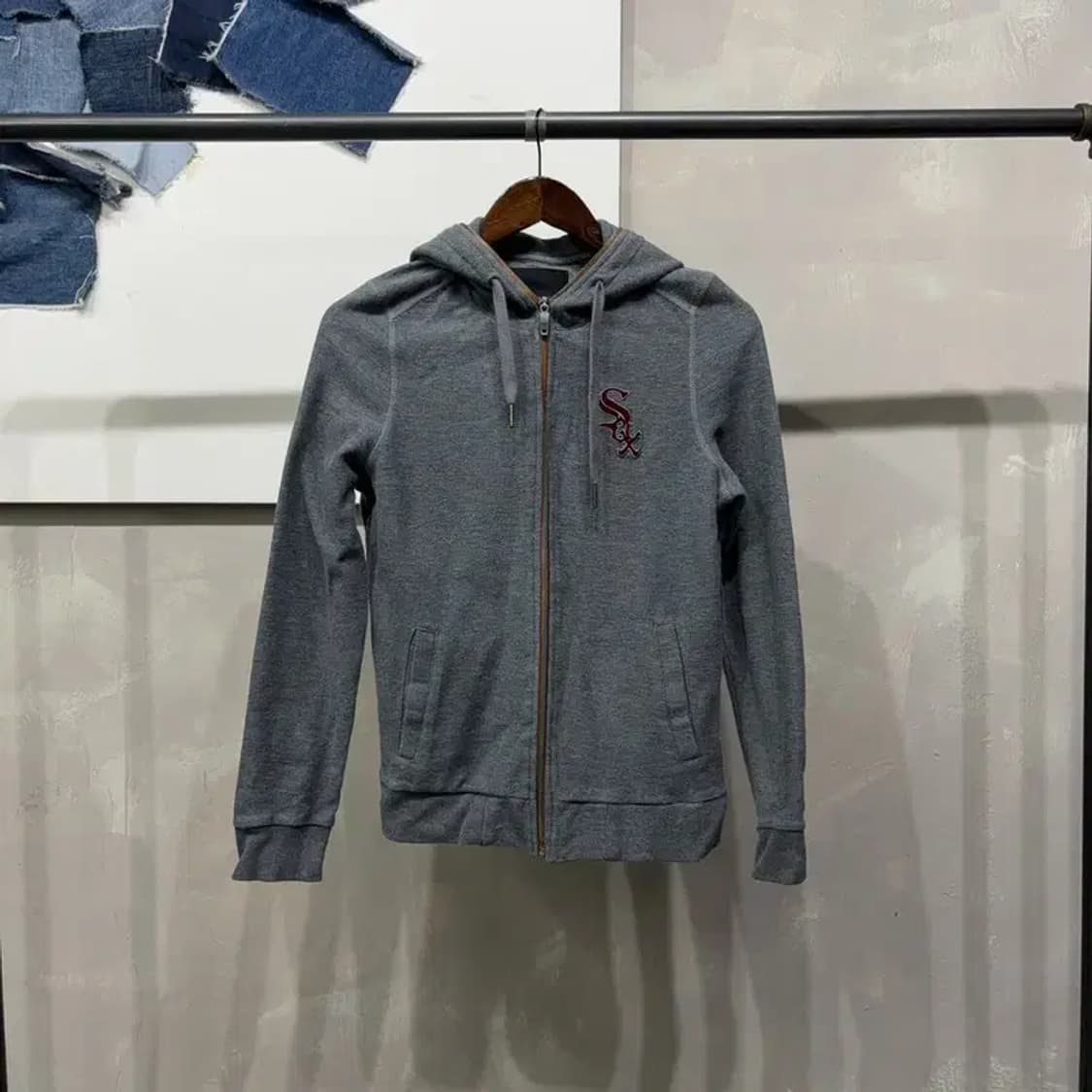 (90) MLB 여성 시카고화이트삭스 자수 후드집업 자켓 상품이미지1