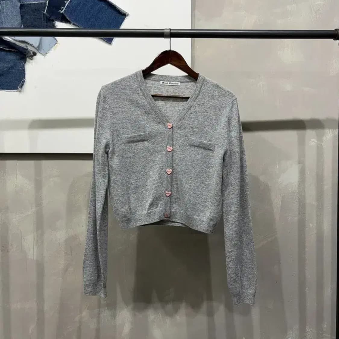 (F) 마르디메크르디 여성 캐주얼 캐시미어 하트버튼 가디건 상품이미지1
