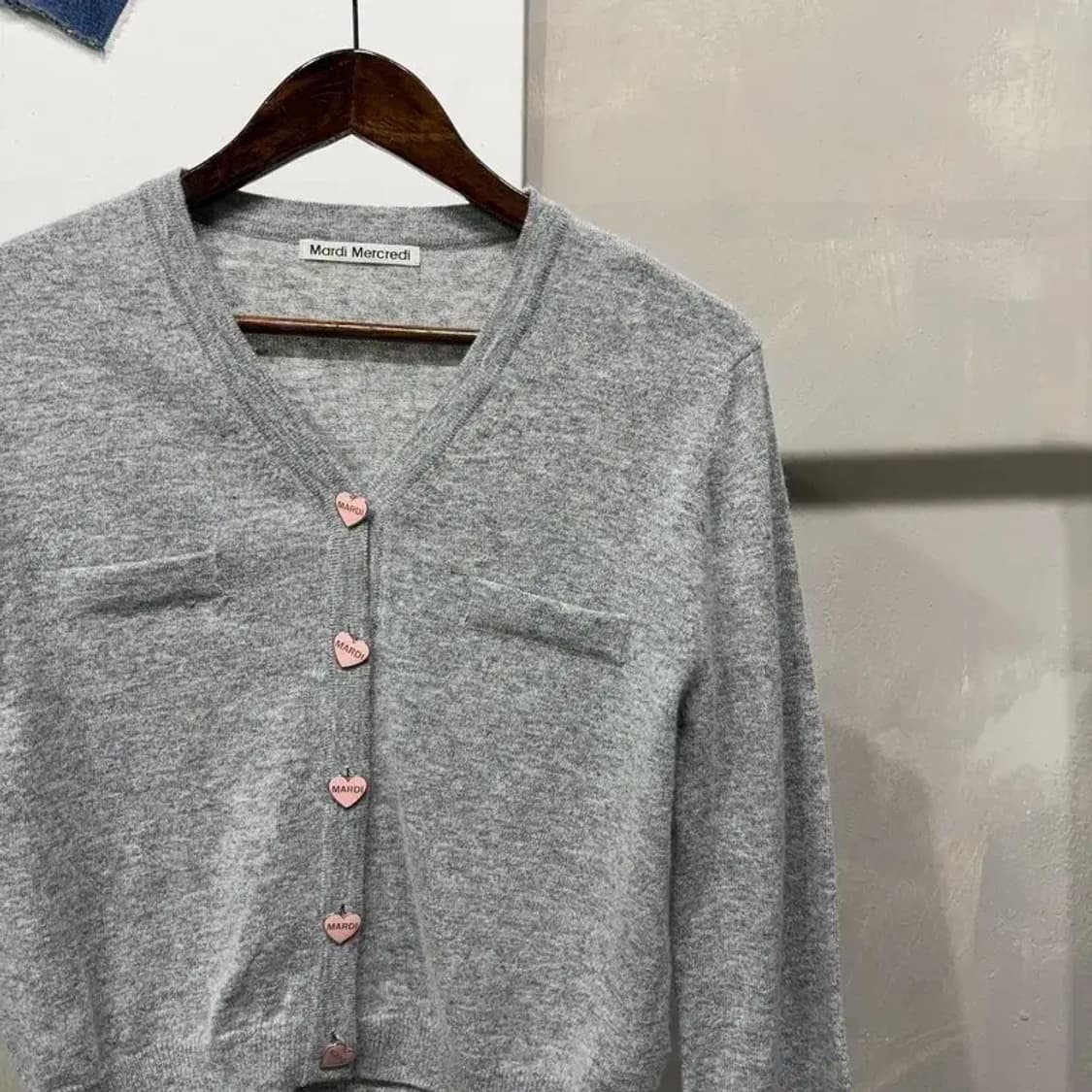 (F) 마르디메크르디 여성 캐주얼 캐시미어 하트버튼 가디건 상품이미지3