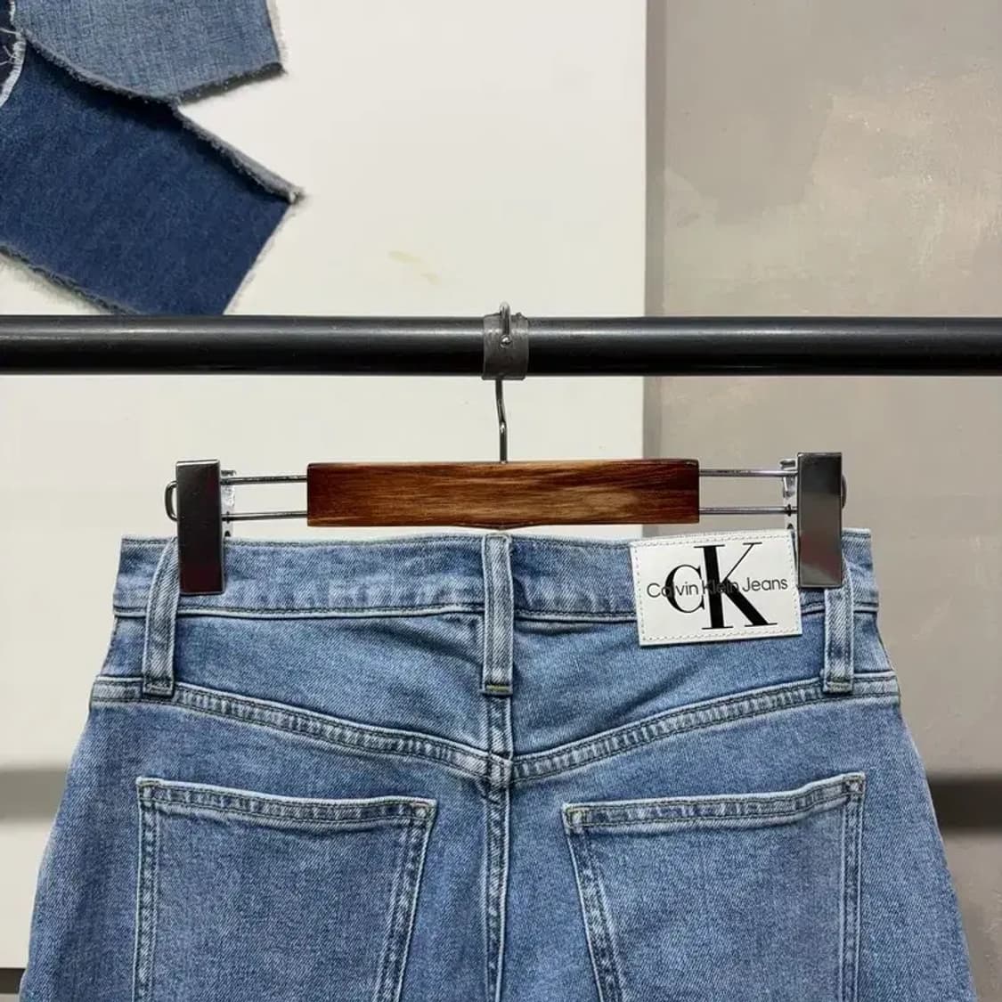 (26인치) 캘빈클라인 CK 여성 스판 하이라이즈 청바지 데님팬츠 상품이미지4