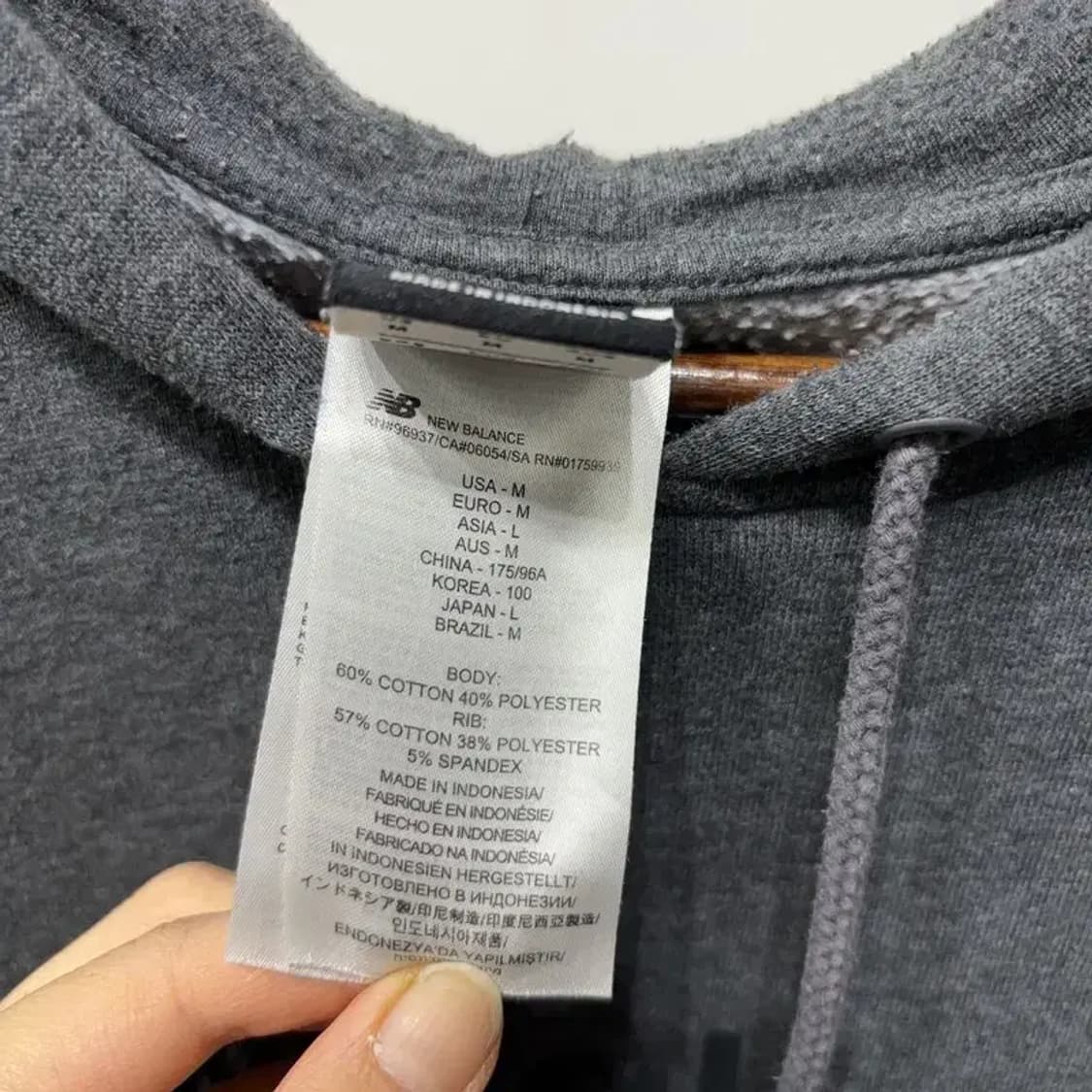 (100) 뉴발란스 스트릿 캐주얼 프린팅 기모 그레이 후드티 상품이미지5