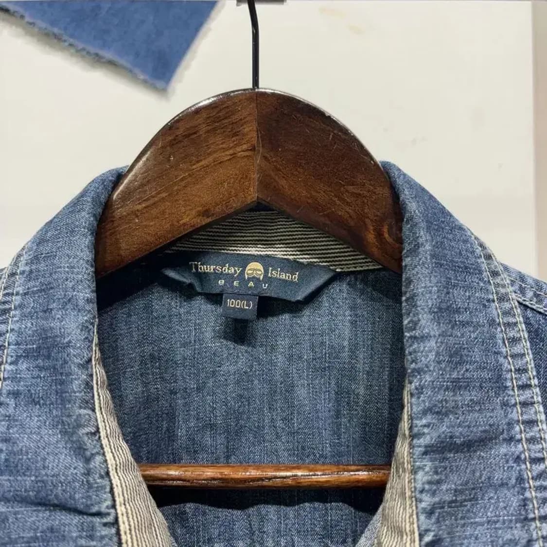 (100) 써스데이아일랜드 여성 캐주얼 투포켓 청남방 데님셔츠 상품이미지2