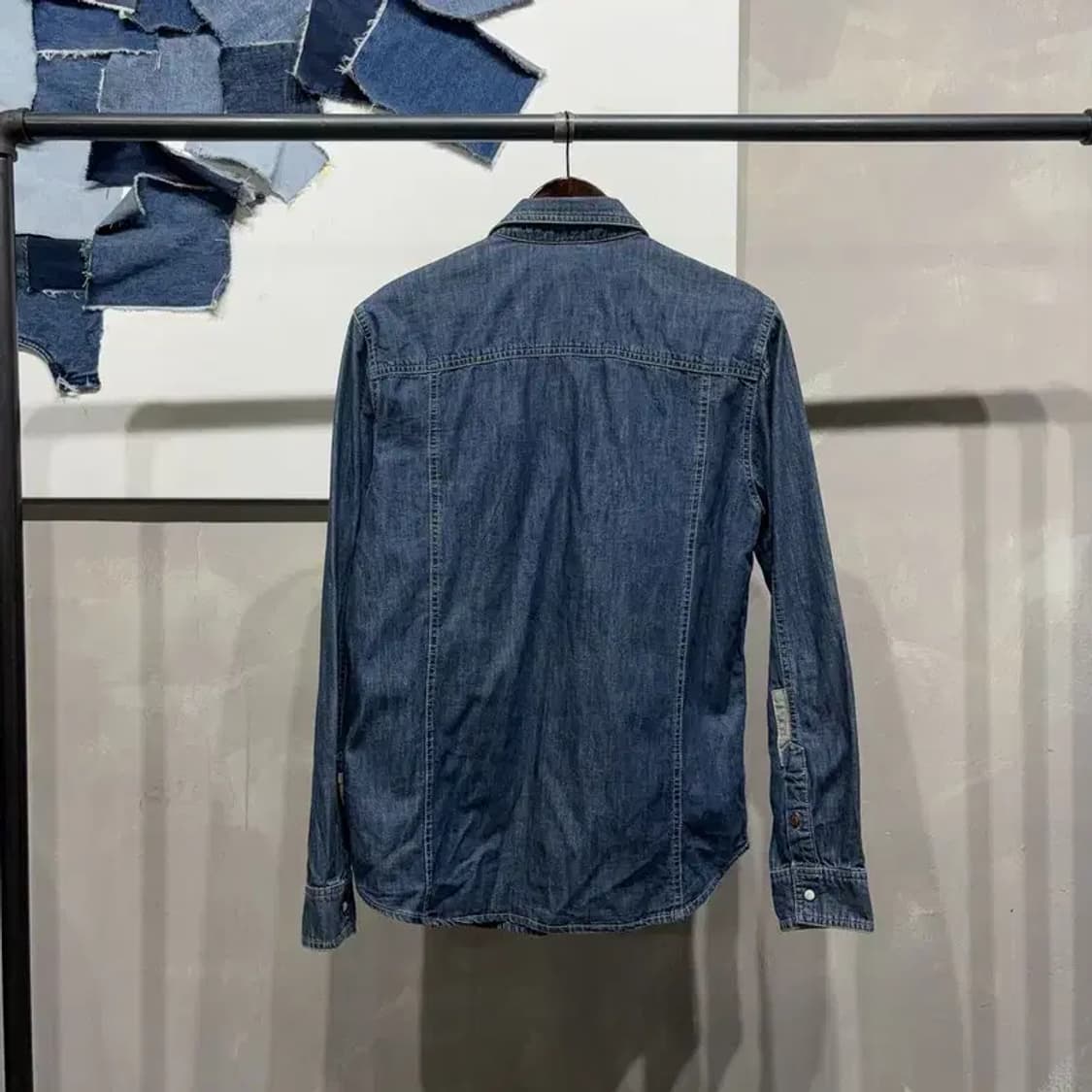 (100) 써스데이아일랜드 여성 캐주얼 투포켓 청남방 데님셔츠 상품이미지4