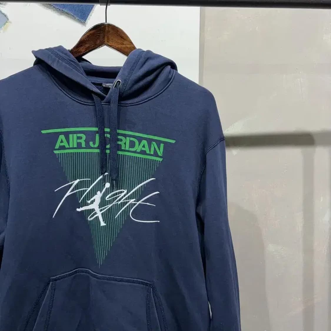 (100) 나이키 조던 스트릿 캐주얼  프린팅 네이비 후드티 상품이미지3