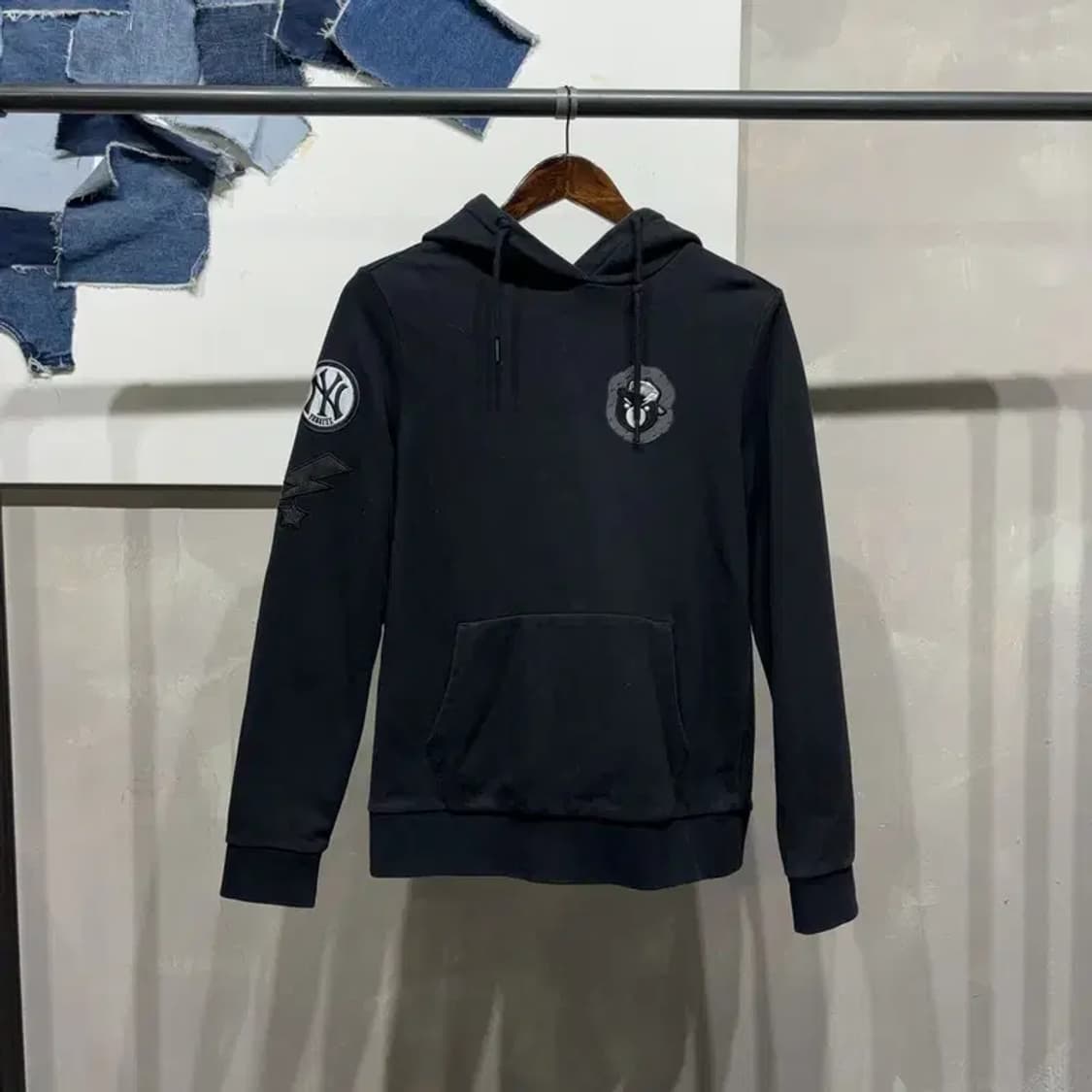 (90) MLB 여성 뉴욕양키스 스트릿 캐주얼 자수 후드티 상품이미지1