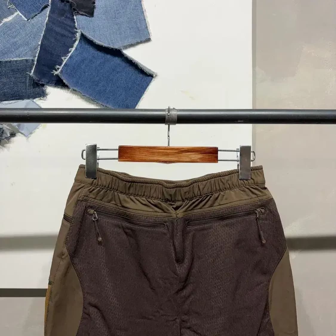 (26인치) 몽벨 여성 등산 아웃도어 밴딩 벨티드 기능성 바지 팬츠 상품이미지4