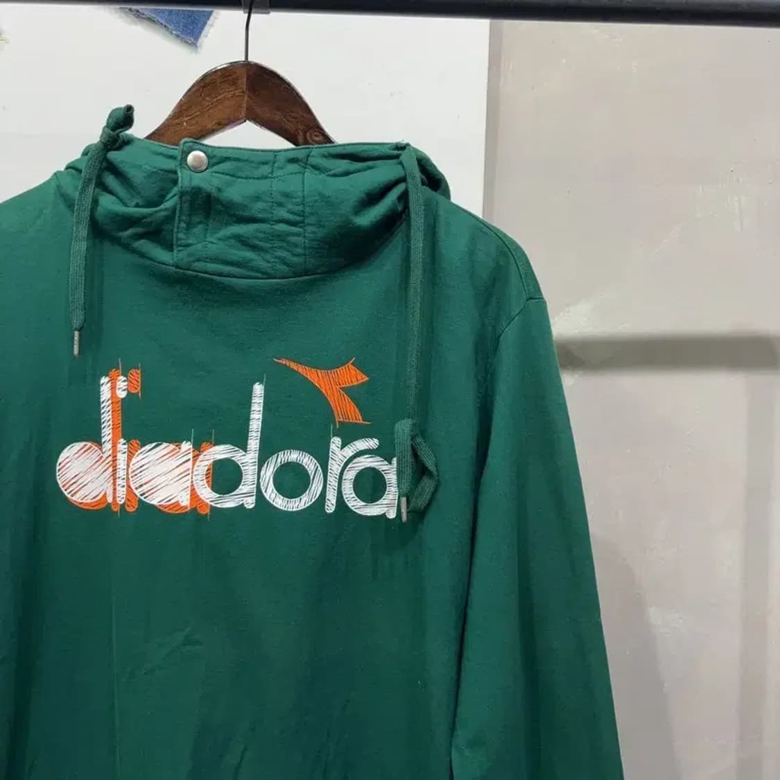 (105) 디아도라 운동 스포츠 프린팅 하이넥 후드티 상품이미지3