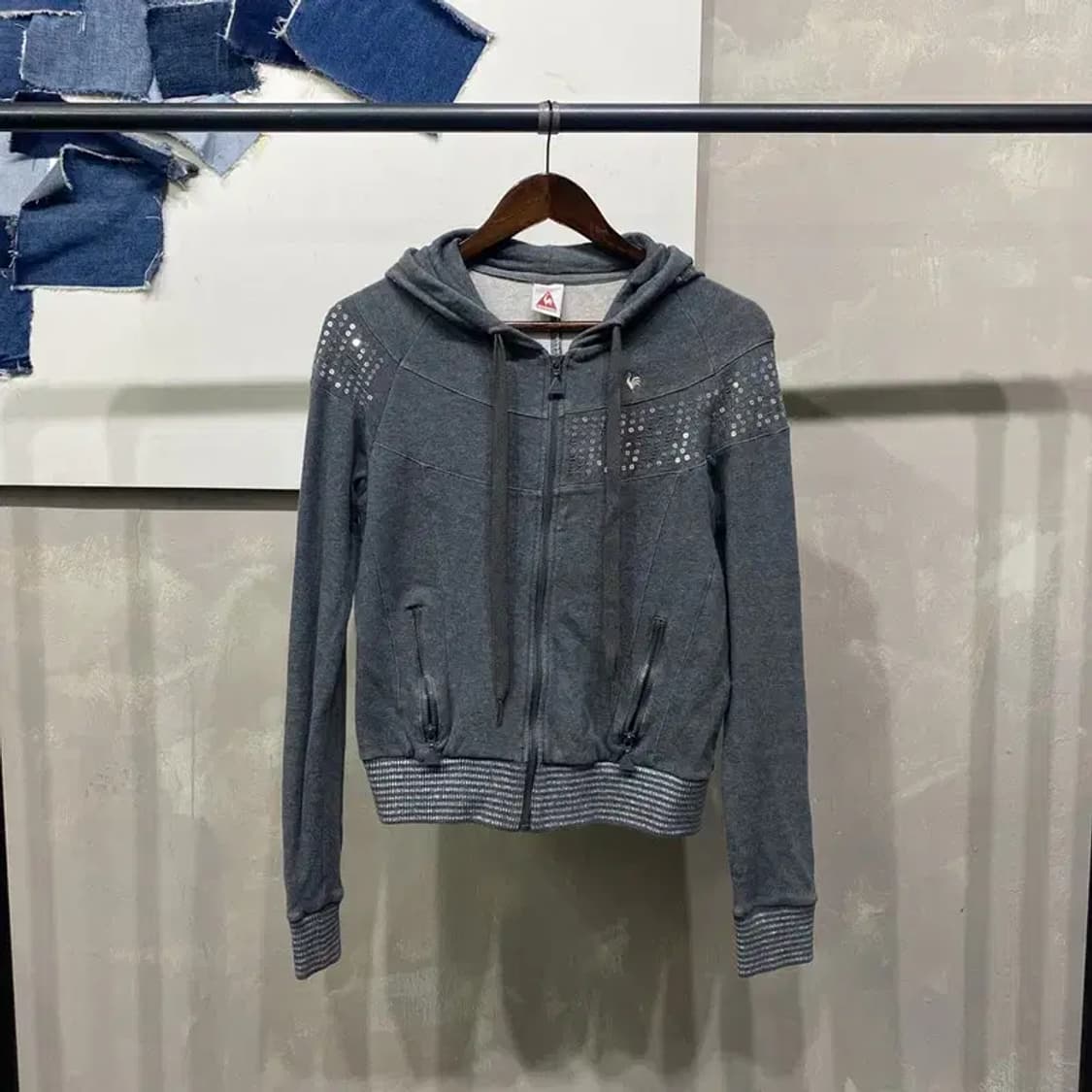 (90) 르꼬끄 여성 스트릿 캐주얼 스팽글 후드집업 자켓 상품이미지1