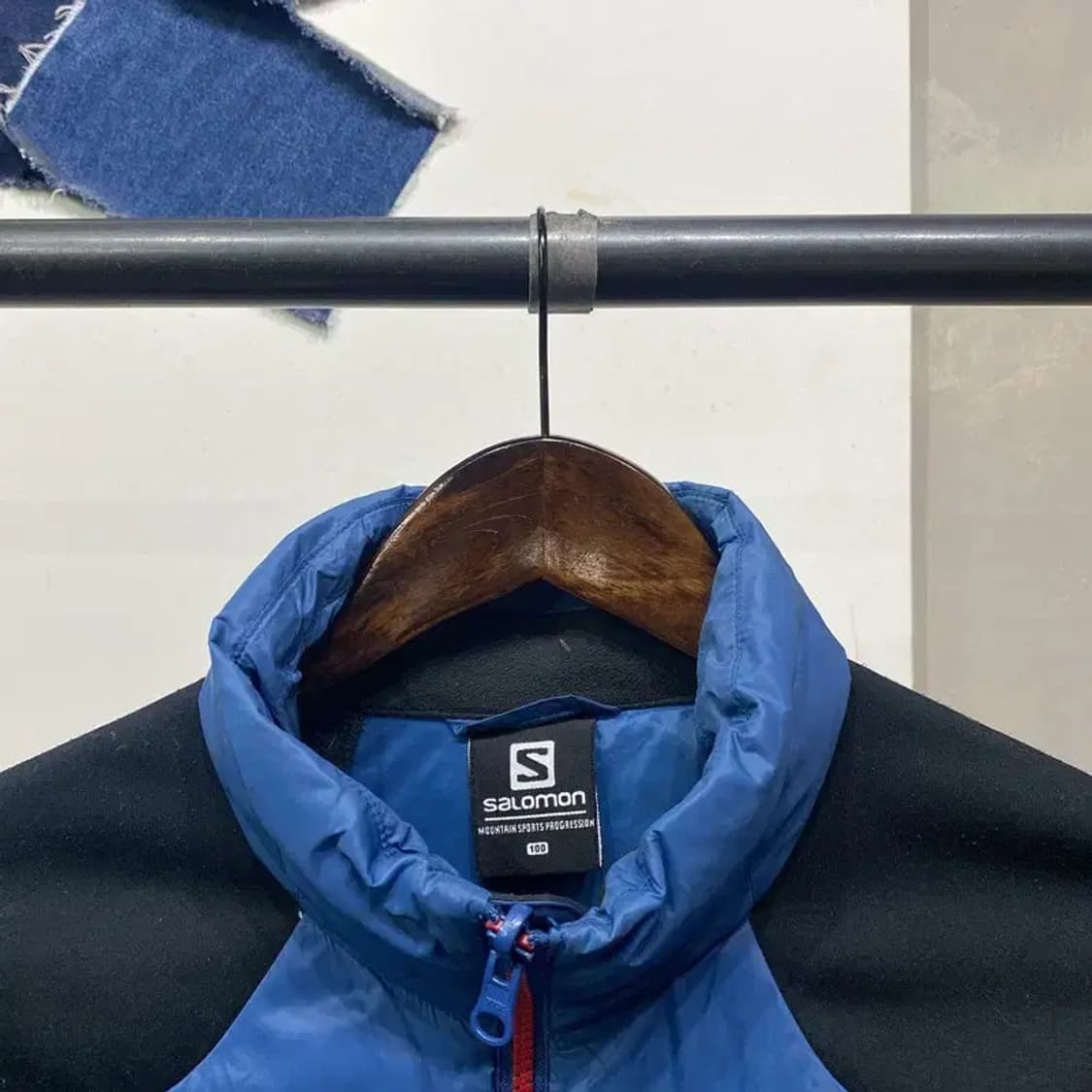 (100) 살로몬 등산 아웃도어 배색 구스다운 경량패딩 자켓 상품이미지2