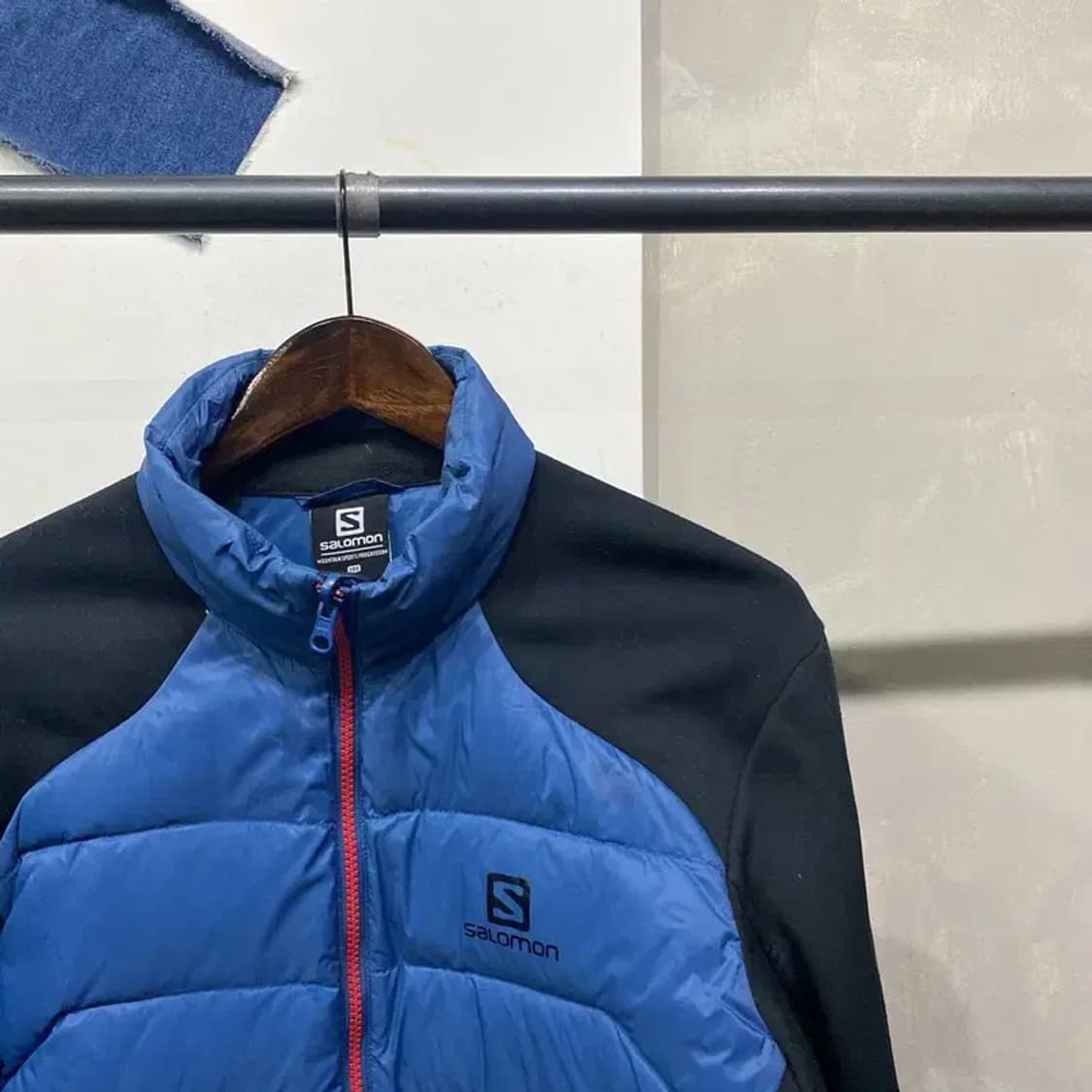 (100) 살로몬 등산 아웃도어 배색 구스다운 경량패딩 자켓 상품이미지3