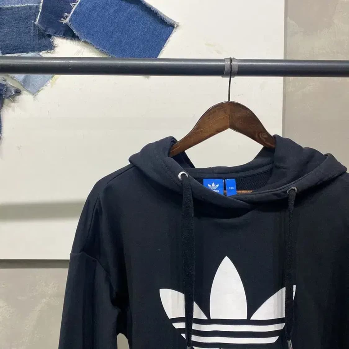 (90) 아디다스 유로파 스트릿 캐주얼 프린팅 후드티 상품이미지3