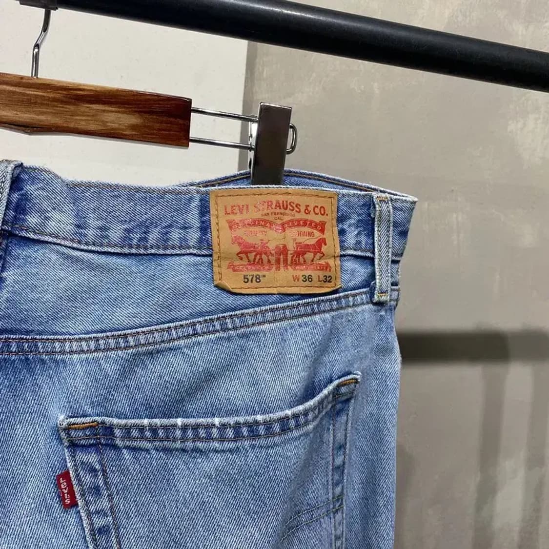 (36인치) 리바이스 578 빈티지 캐주얼 연청바지 데님팬츠 상품이미지4