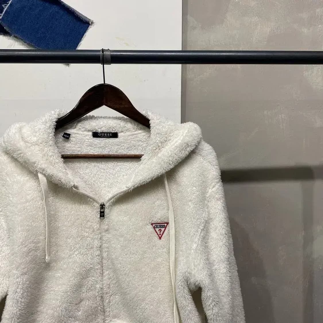 (100) 게스 캐주얼 양털 뽀글이 후리스 후드집업 자켓 상품이미지3