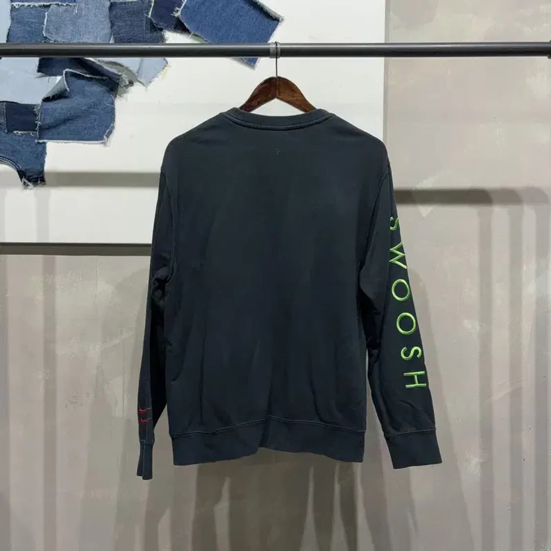 (95) 나이키 스트릿 캐주얼 더블스우시 자수 맨투맨 긴팔 티 상품이미지4