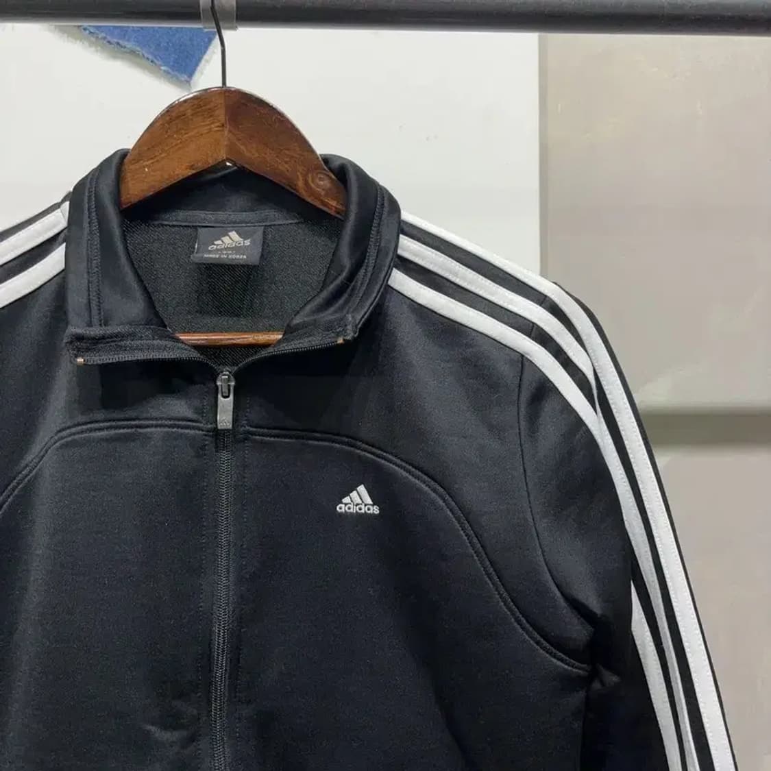 (90) 아디다스 여성 캐주얼 에센셜 3S 저지 집업 트랙탑 상품이미지3