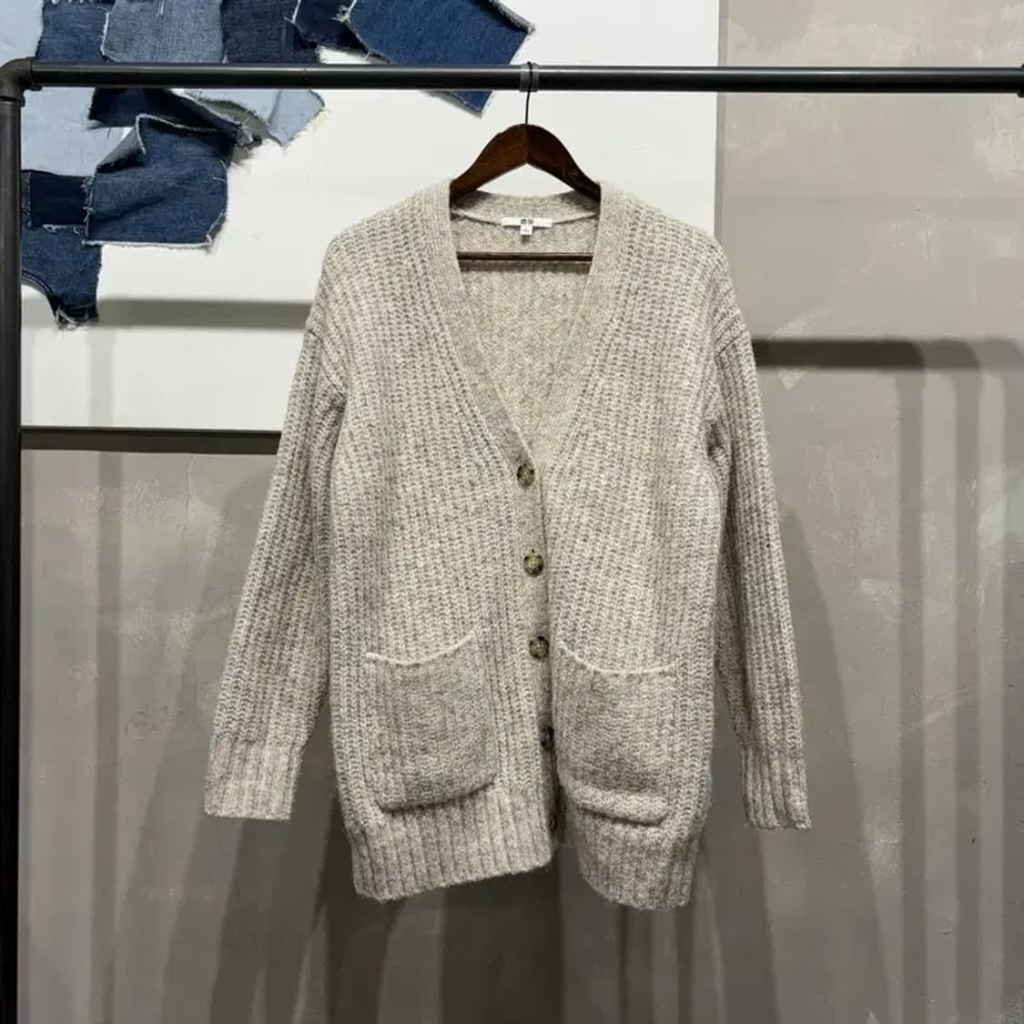 (100) 유니클로 캐주얼 베이직 투포켓 울 니트 가디건 상품이미지1