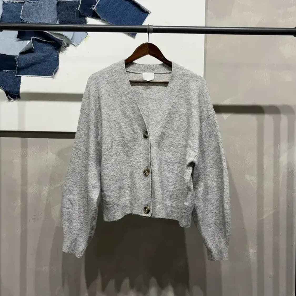 (100) H.M 흐앤므 여성 캐주얼 울 크롭 니트 가디건 상품이미지1