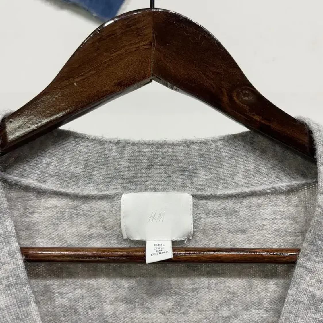 (100) H.M 흐앤므 여성 캐주얼 울 크롭 니트 가디건 상품이미지2