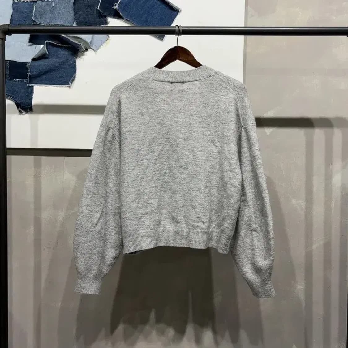 (100) H.M 흐앤므 여성 캐주얼 울 크롭 니트 가디건 상품이미지4