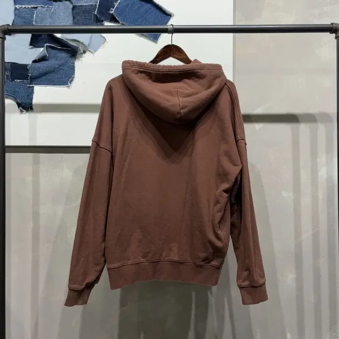 (105) 오아이오아이 스트릿 캐주얼 로고 자수 후드티 상품이미지4