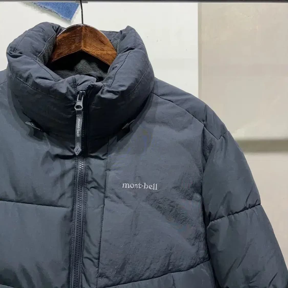 (100) 몽벨 등산 아웃도어 웜업 헤비 패딩 자켓 상품이미지3