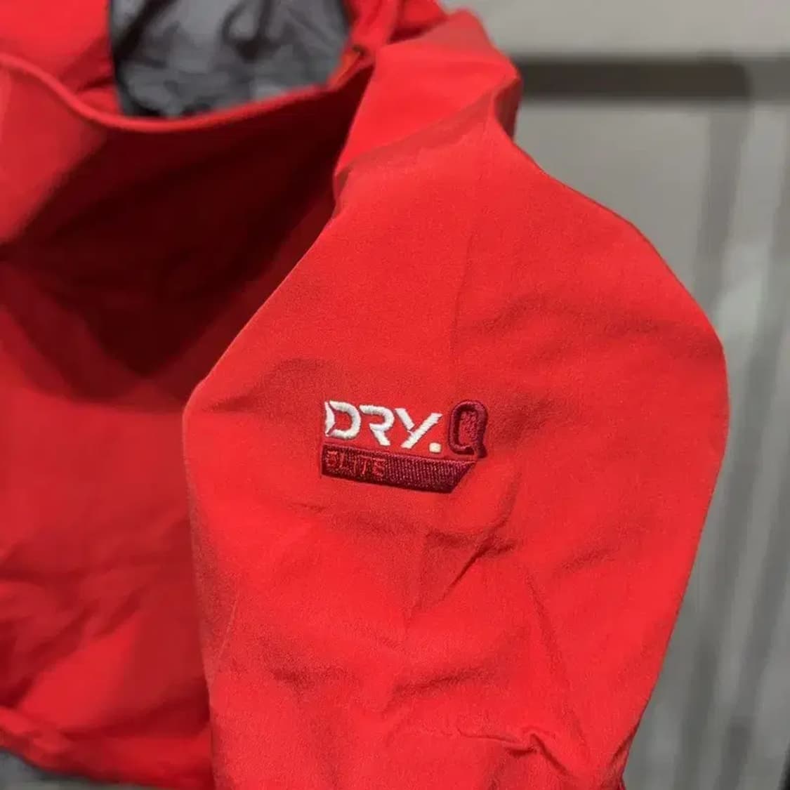 (80) 마운틴하드웨어 여성 등산 드라이 큐 후드 바람막이 자켓 상품이미지6