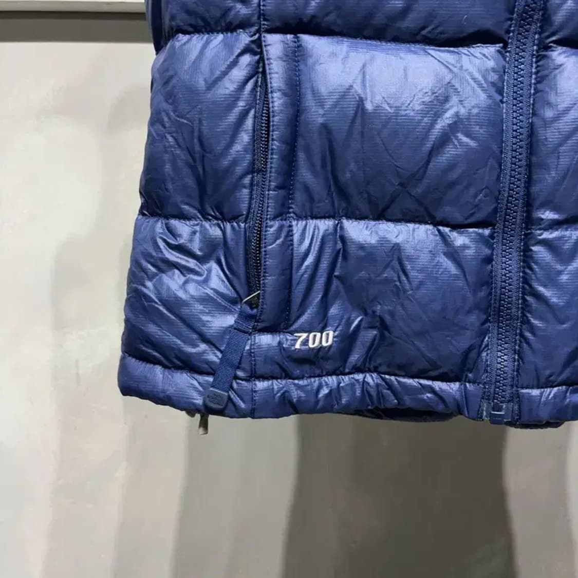 (80) 노스페이스 700 여성 구스다운 거위털 패딩 조끼 상품이미지5