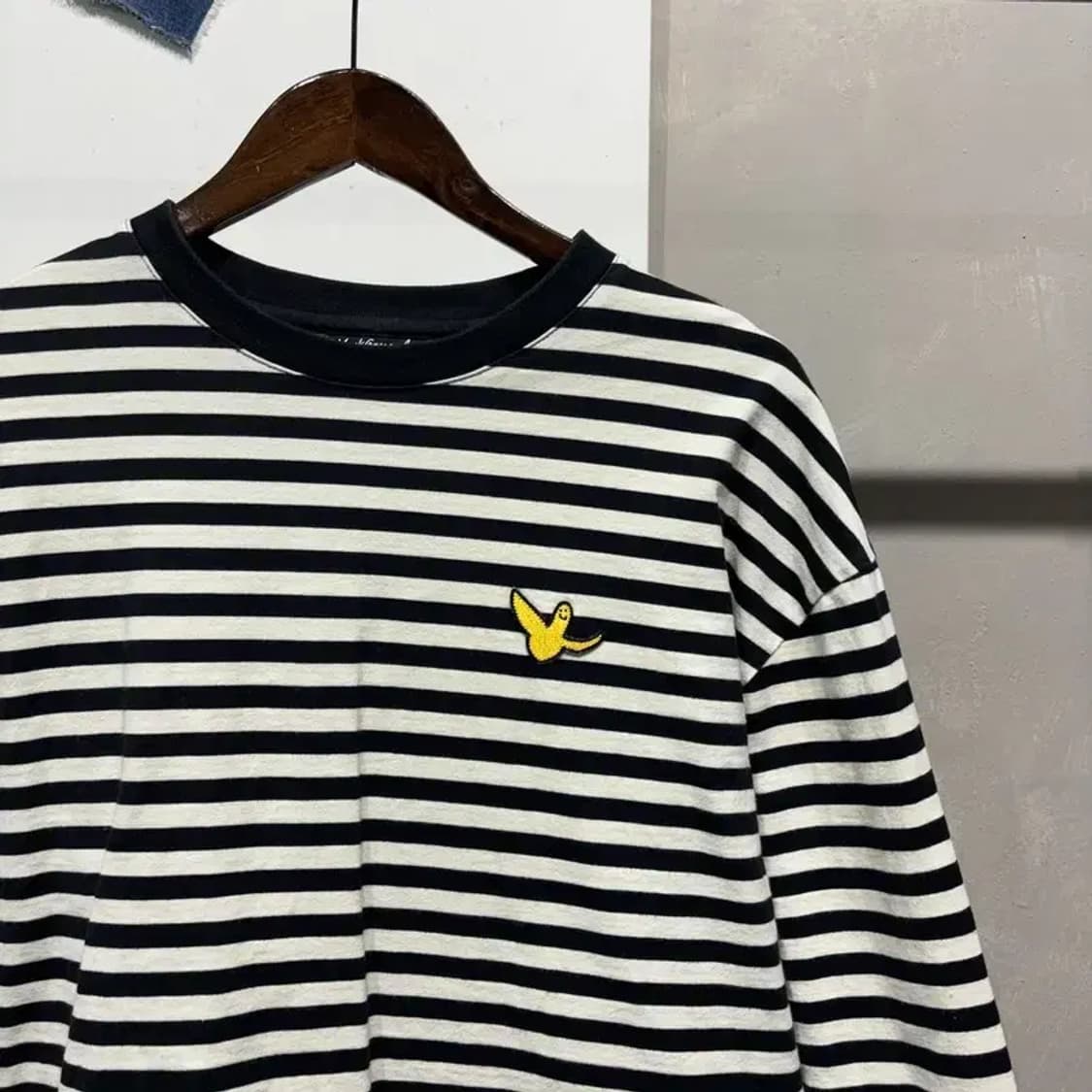 (100) 마크곤잘레스 스트릿 캐주얼 스트라이프 긴팔 티 상품이미지3