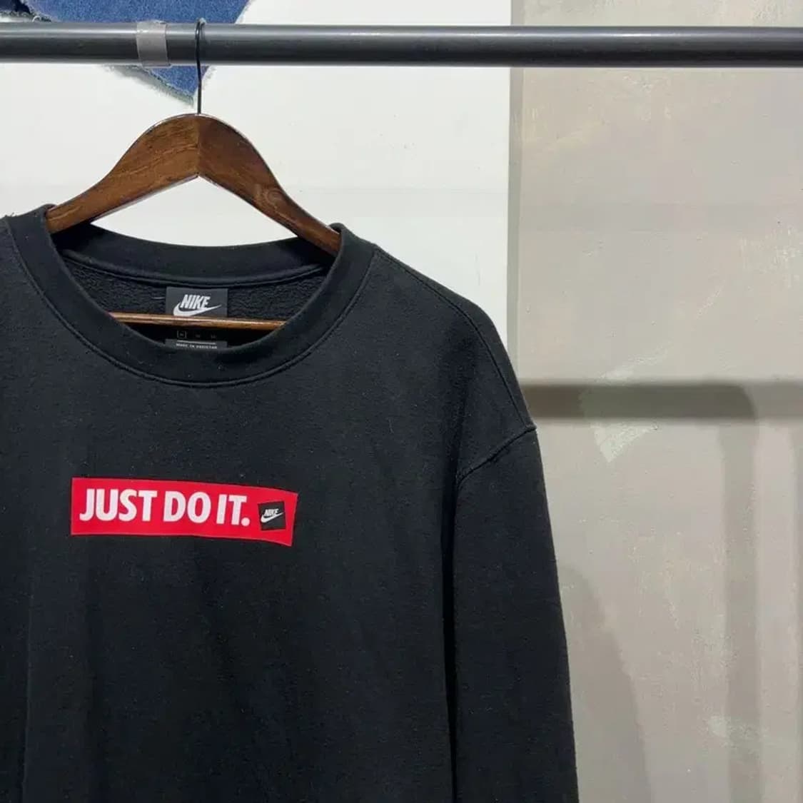 (105) 나이키 캐주얼 저스트두잇 프린팅 기모 맨투맨 긴팔 티 상품이미지3