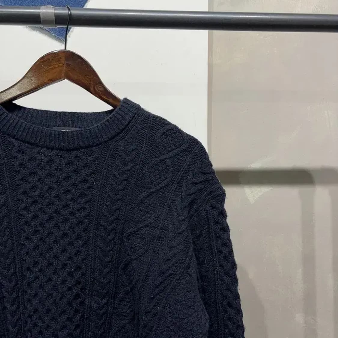 (95) 유니클로 캐주얼 베이직 케이블 꽈배기 울 니트 상품이미지3