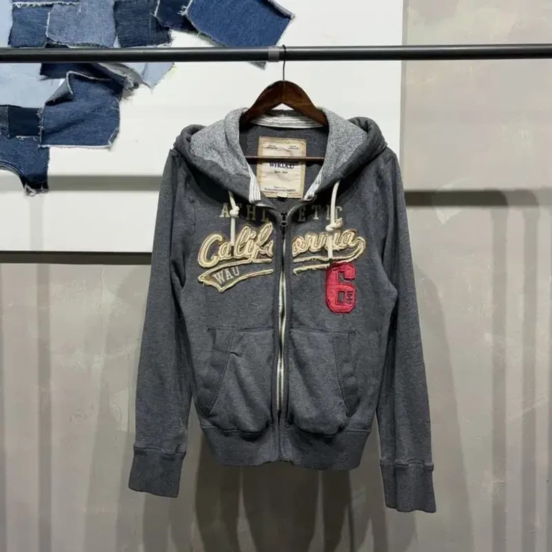 (100) 후아유 스트릿 캐주얼 자수 후드집업 자켓 상품이미지1