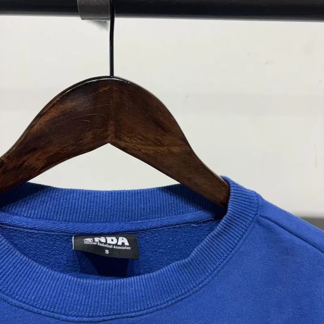 (90) NBA 캐주얼 피닉스선즈 자수 맨투맨 긴팔티 상품이미지2