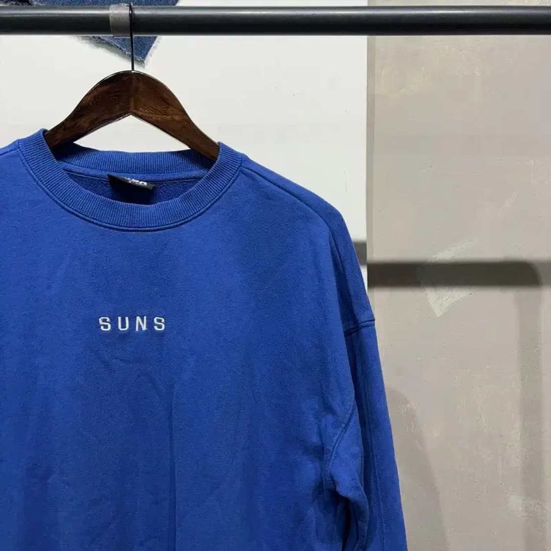 (90) NBA 캐주얼 피닉스선즈 자수 맨투맨 긴팔티 상품이미지3