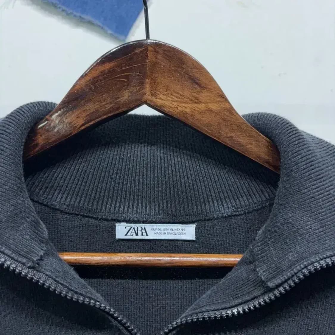 (105) 자라 ZARA 캐주얼 하프집업 블랙 니트 상품이미지2