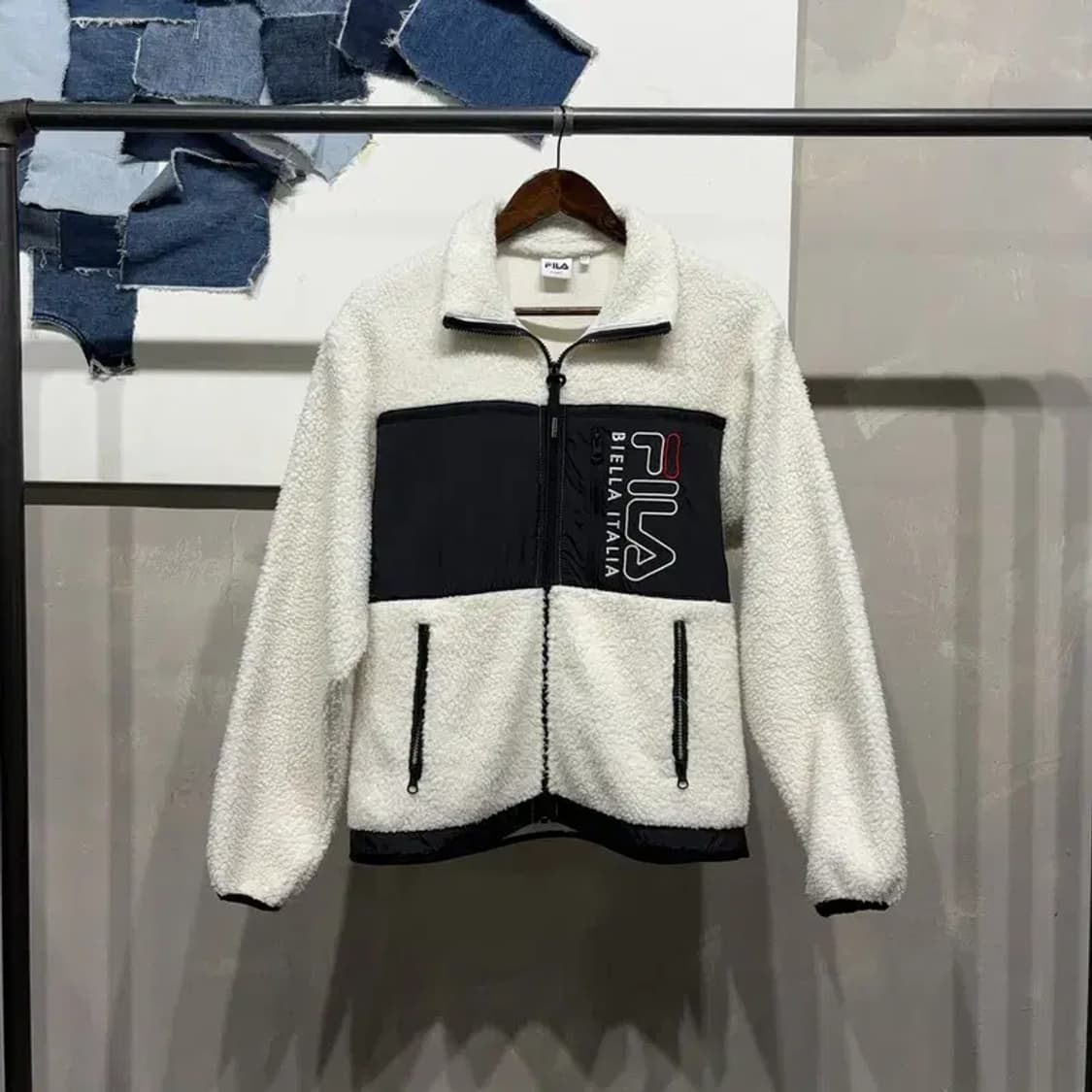 (80) 필라 여성 캐주얼 양털 뽀글이 후리스 자켓 상품이미지1