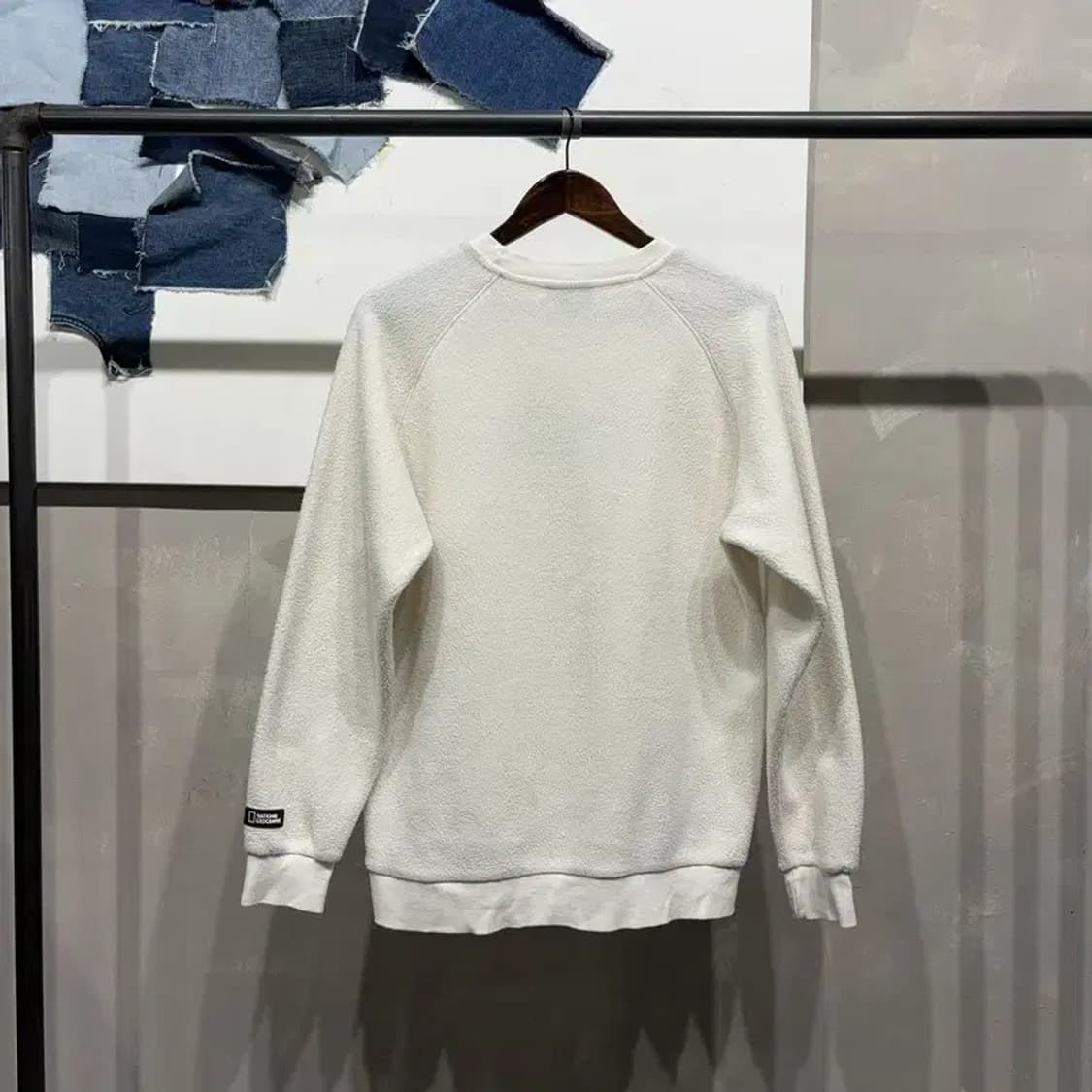 (105) 내셔널지오그래픽 캐주얼 자수 후리스 맨투맨 긴팔 티 상품이미지4