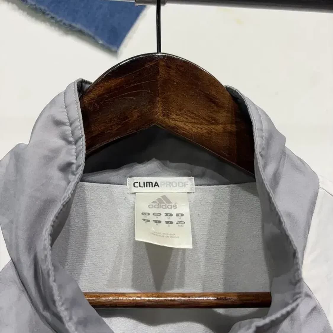 (100) 아디다스 캐주얼 클리마 프루프 바람막이 트랙탑 자켓 상품이미지2