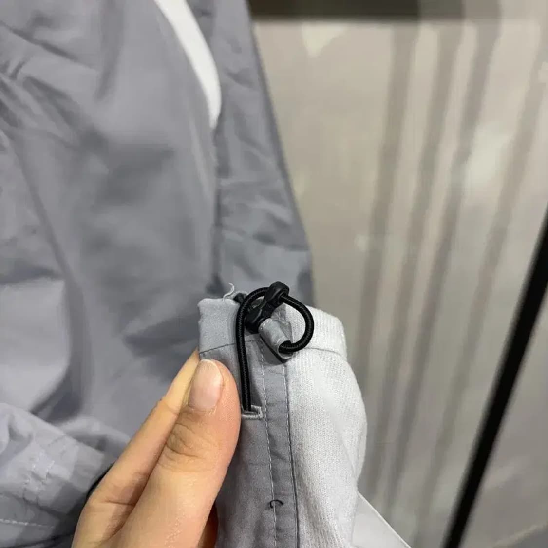 (100) 아디다스 캐주얼 클리마 프루프 바람막이 트랙탑 자켓 상품이미지5